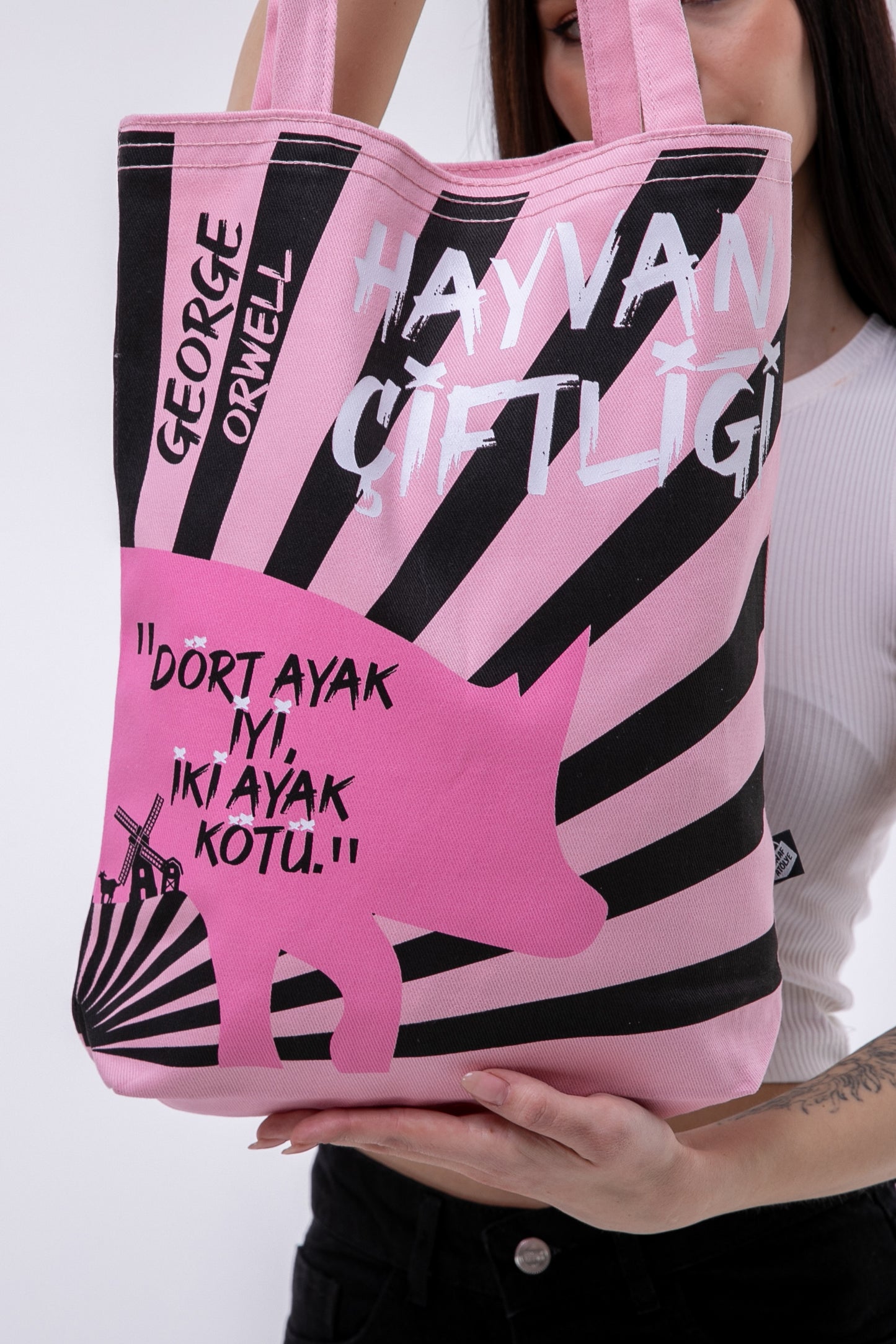 George Orwell Hayvan Çiftliği 340gr Gabardin Kumaş 35x40x8cm Bez Çanta