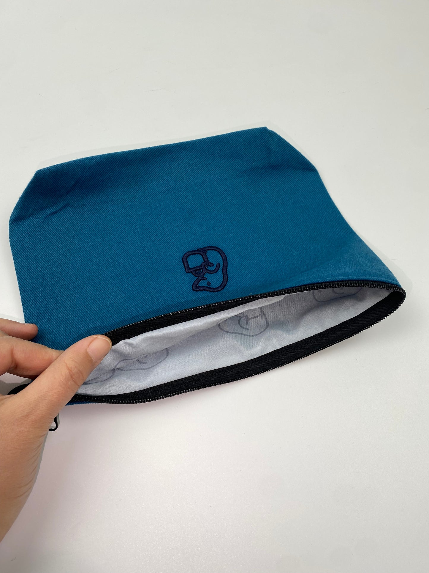 Petrol Yeşili Lamineli Nakışlı 300gr Kanvas Kumaş 25x18x6cm Körüklü Clutch Bez Çanta